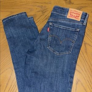 Women’s Levi’s 711 Skinny Jeans